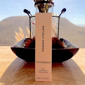 NIB Rodan + Fields Multi-Acid Enzyme Peel